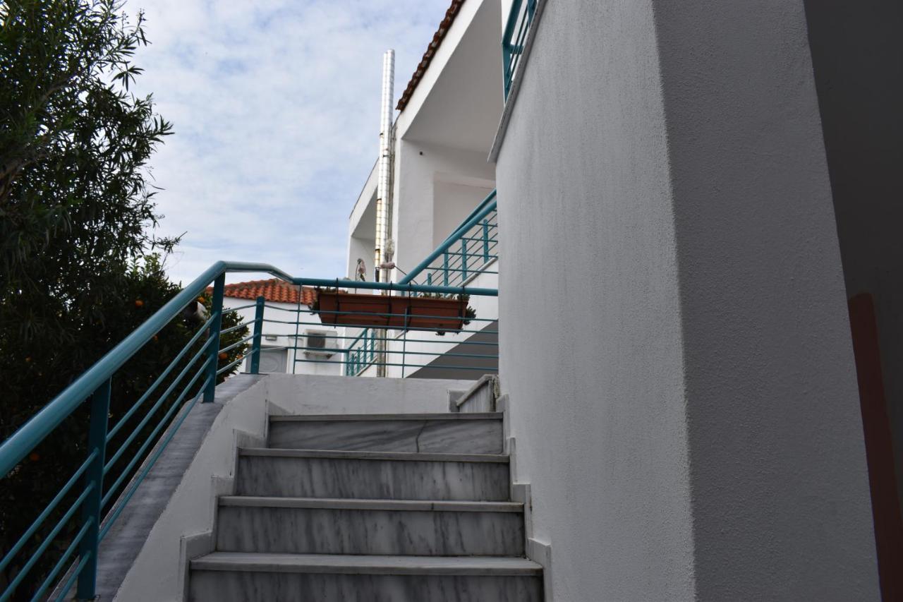 Niki Apartments Polikhronon Exteriör bild