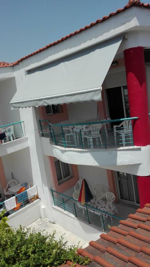 Niki Apartments Polikhronon Exteriör bild